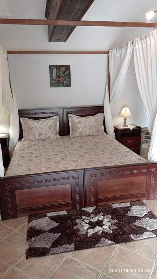 Guesthouse Athanasiou Като-Лутраки Экстерьер фото