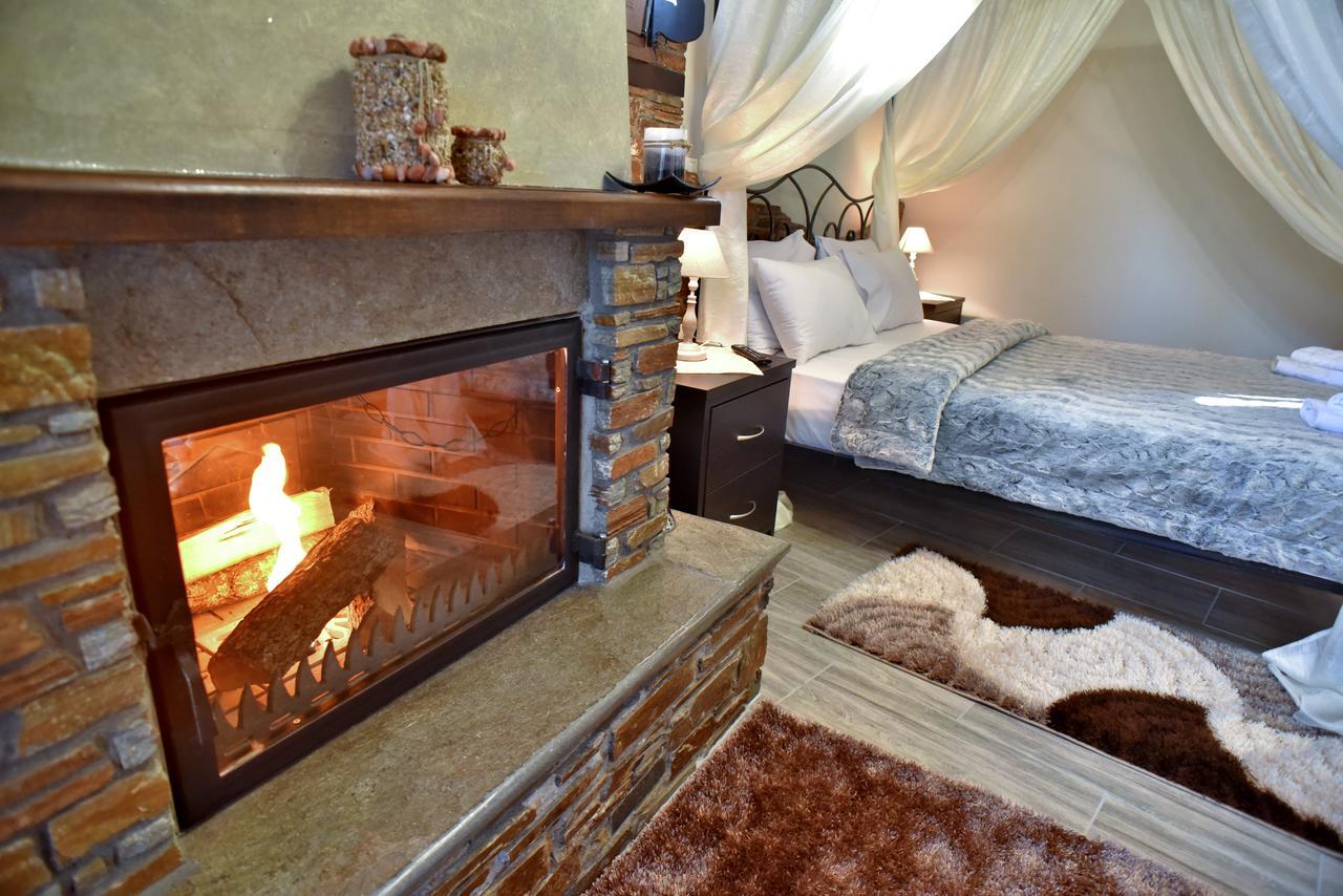 Guesthouse Athanasiou Като-Лутраки Экстерьер фото